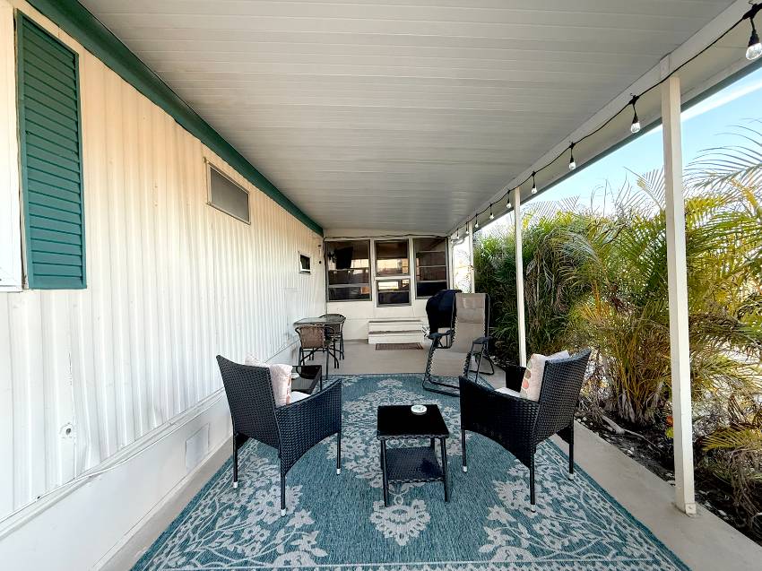 35 Kingsport Ave a Palmetto, FL Mobile or Manufactured Home for Sale